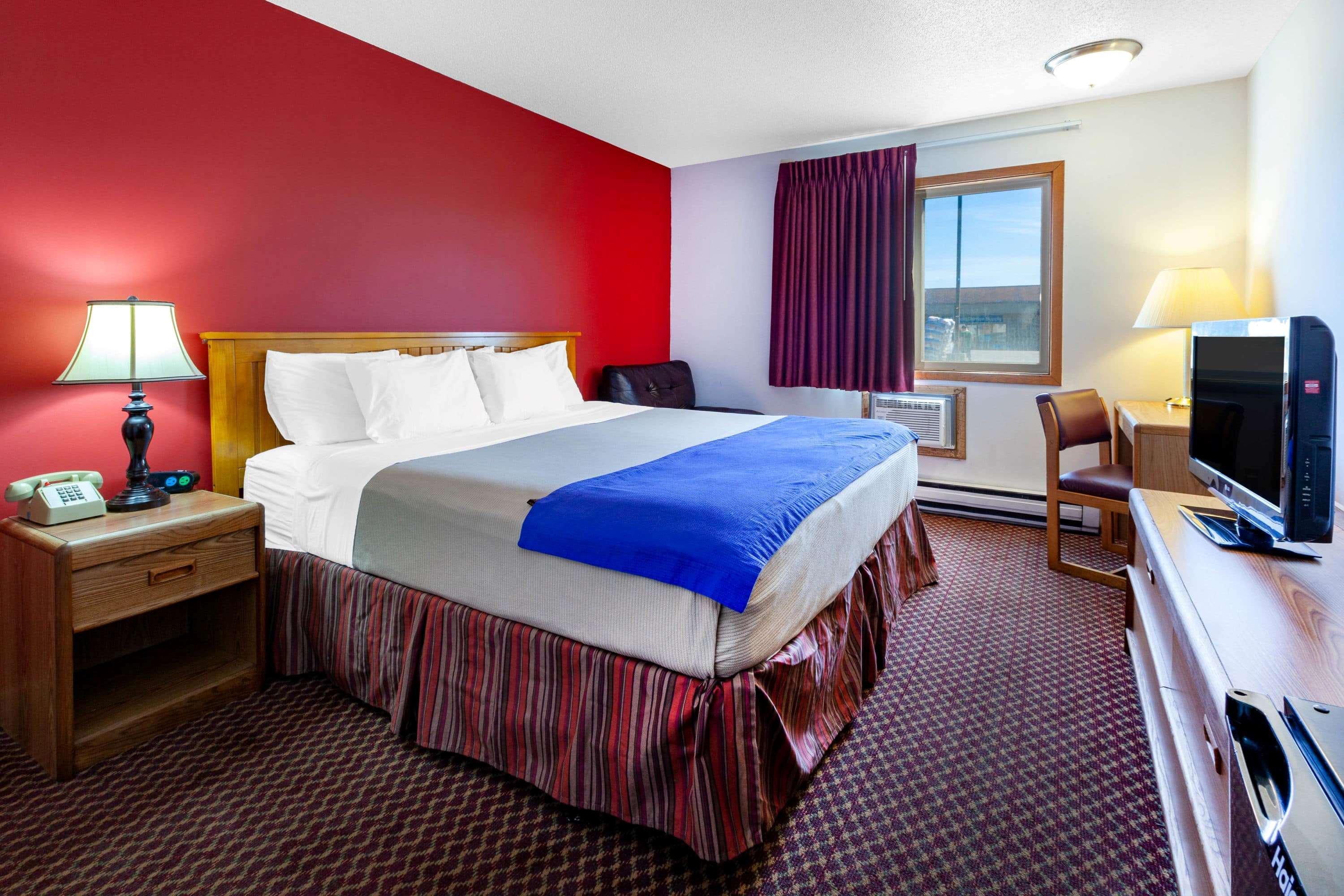 Travelodge By Wyndham אסקנבה מראה חיצוני תמונה