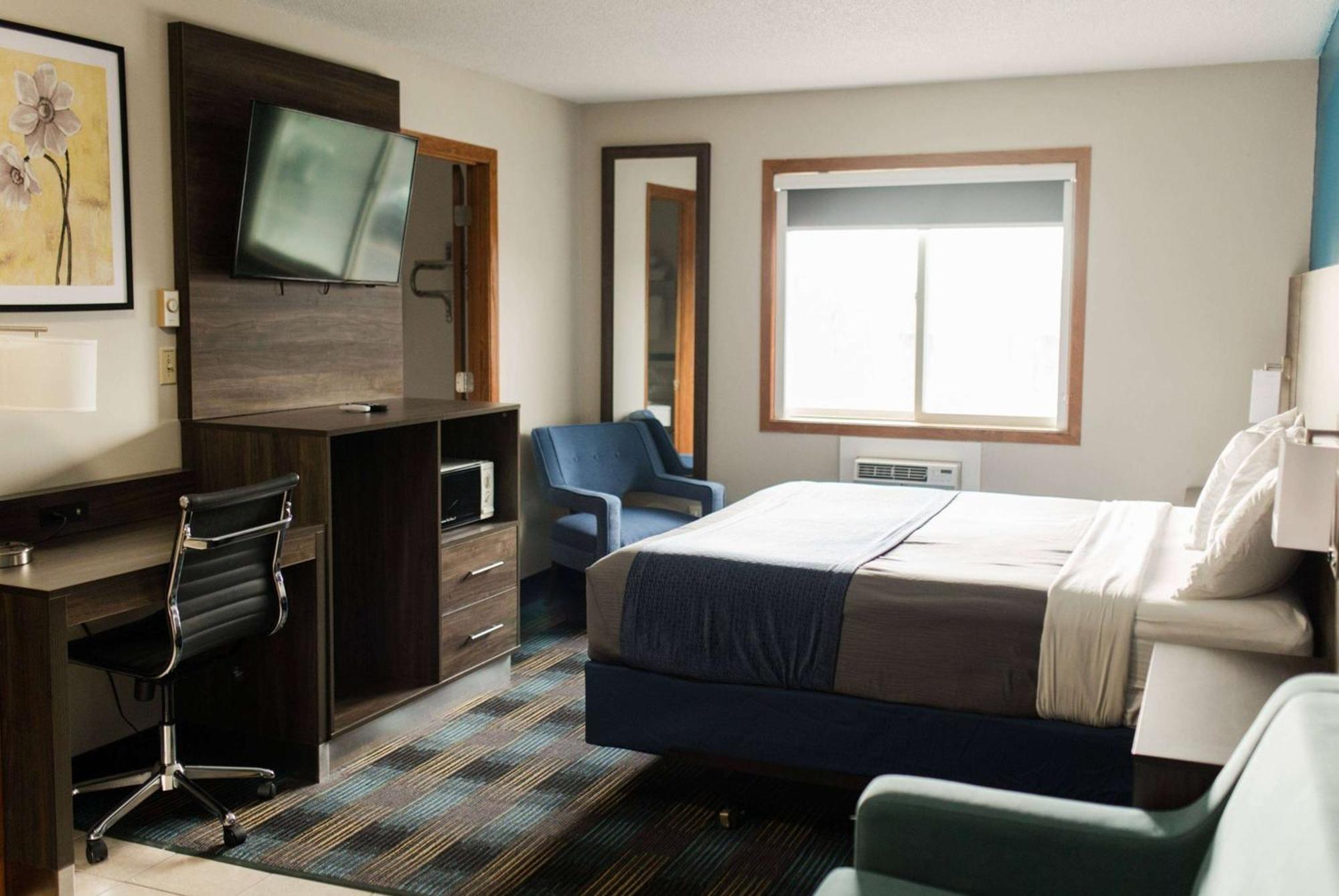 Travelodge By Wyndham אסקנבה מראה חיצוני תמונה
