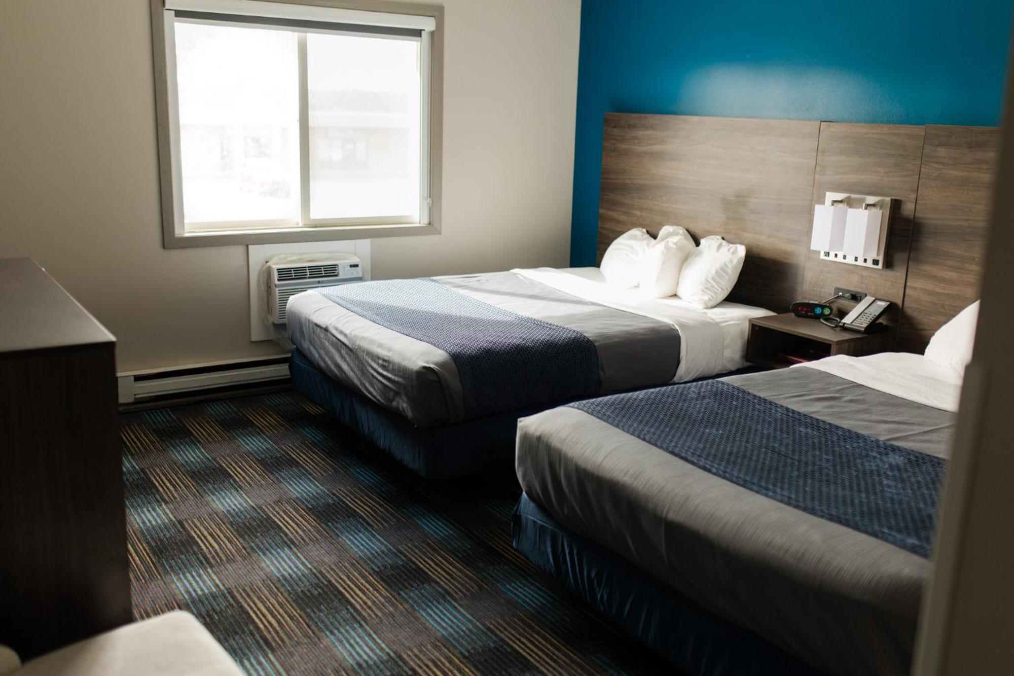 Travelodge By Wyndham אסקנבה מראה חיצוני תמונה